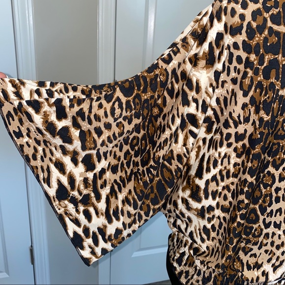 Leopard Print Rampage Top - Picture 4 of 5